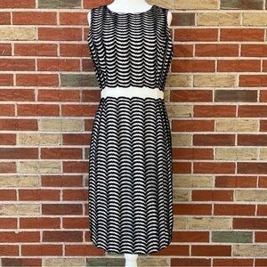 Ivanka Trump Scalloped Lace Black White Sleeveless Sheath Dress 👗